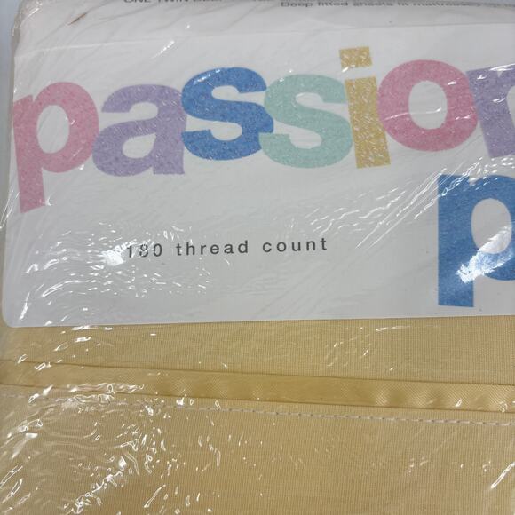 Dayton Hudson Twin Sheets Set Passion Pastels Buttercup 180 Thread Count Vintage - Picture 3 of 9
